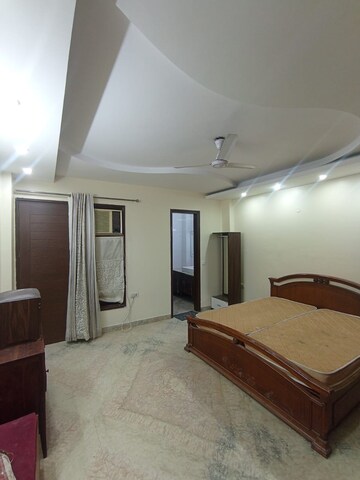Bedroom in 3 BHK Apartment at East Patel Nagar – for Rent