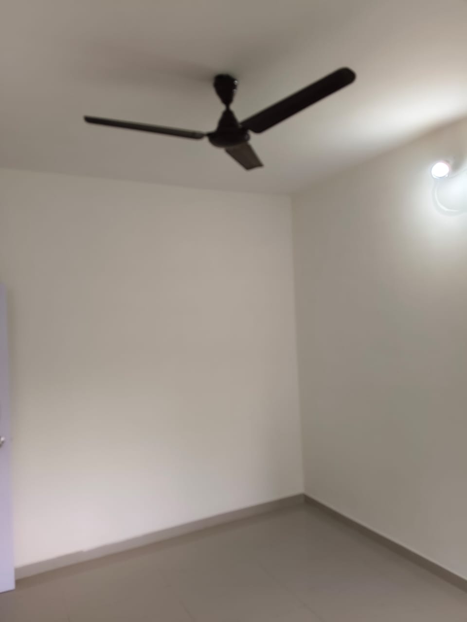 1 RkApartment For Rent in Laxmi Lower Sra