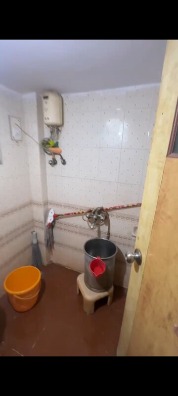 Bathroom in 1 BHK Apartment at Gokul Plaza, Virar West – for Rent