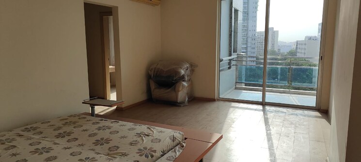 Bedroom, dlf-the-pinnacle 4 Bedroom 3950 Sq.Ft. Apartment In Dlf Phase V Gurgaon 8803996