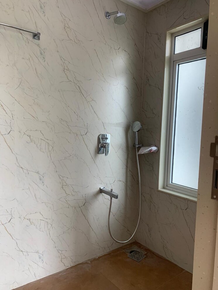 Bathroom, shraddha-elite 2 Bedroom 708 Sq.Ft. Apartment In Borivali West Mumbai 8804004