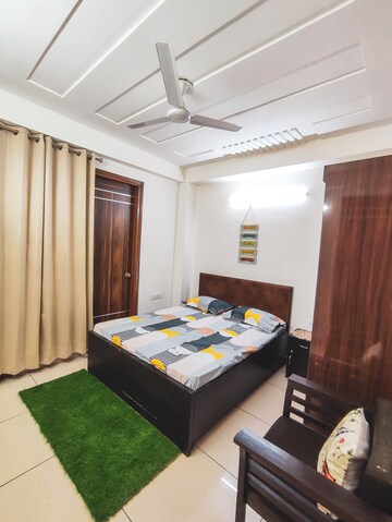 Bedroom in 2 BHK Builder Floor at Sector 46 – for Rent
