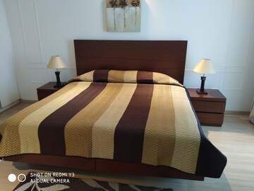 Kitchen in 3 BHK Apartment at DLF Park Place, Sector 54 – for Sale