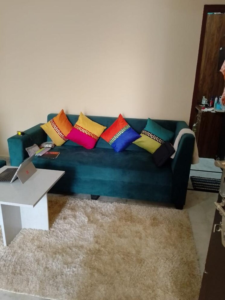 Bedroom, sector 54 1 Bedroom 600 Sq.Ft. Builder Floor In Sector 54 Gurgaon 8804025