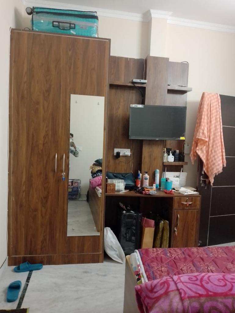 1 BHK Builder Floor For Rent in Sector 54