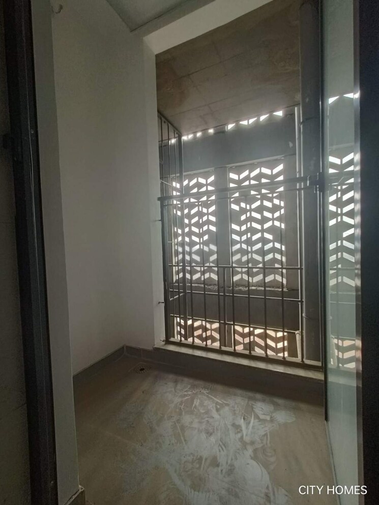 Balcony, lodha-palava-downtown-dombivli-east 1 Bedroom 449 Sq.Ft. Apartment In Dombivli East Thane 8804038