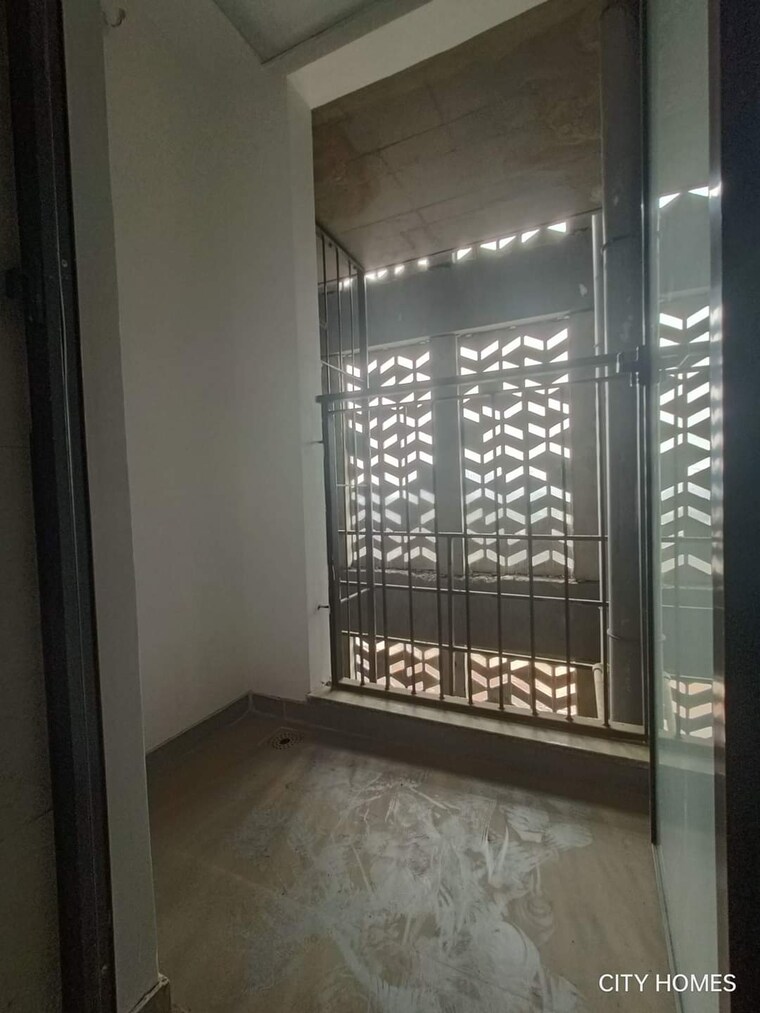 Balcony, lodha-palava-downtown-dombivli-east 1 Bedroom 449 Sq.Ft. Apartment In Dombivli East Thane 8804038