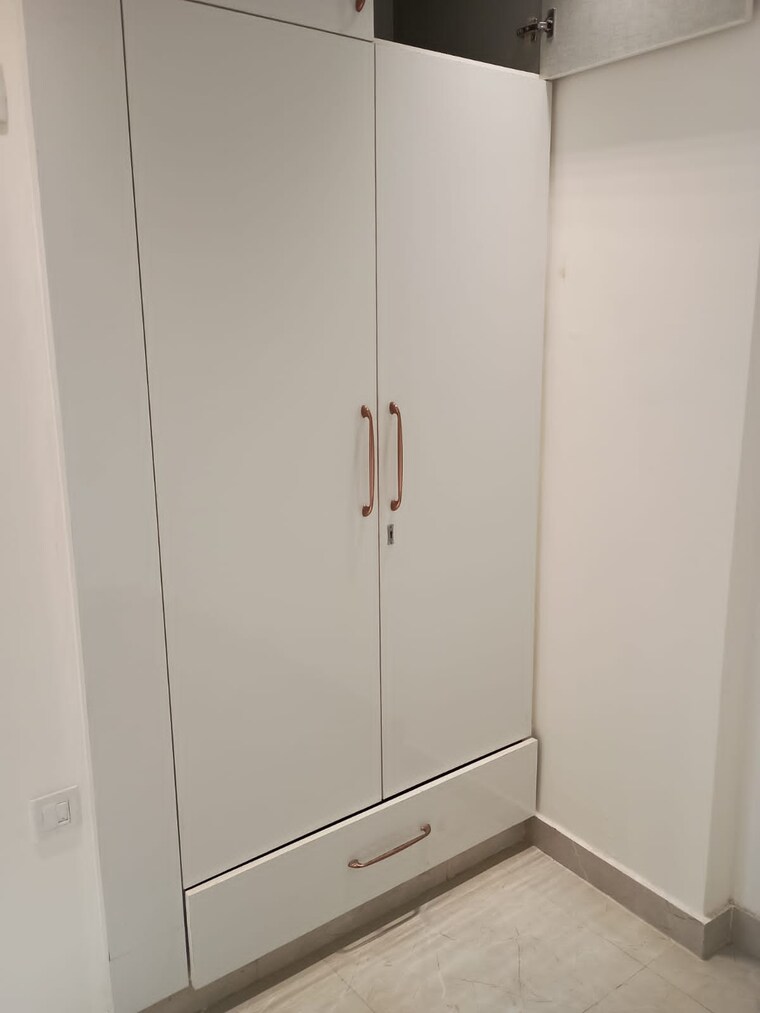 undefined, pratap vihar 3 Bedroom 1200 Sq.Ft. Builder Floor In Pratap Vihar Ghaziabad 8804104