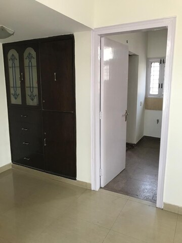 3 BHK Builder Floor For Rent in Unitech Rodeo Drive, South City 2