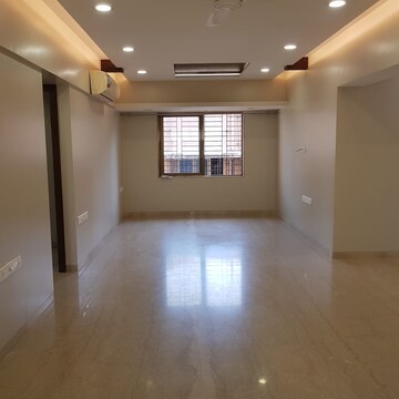 Room in 2 BHK Apartment at Hamara Apartment, Bandra West – for Rent