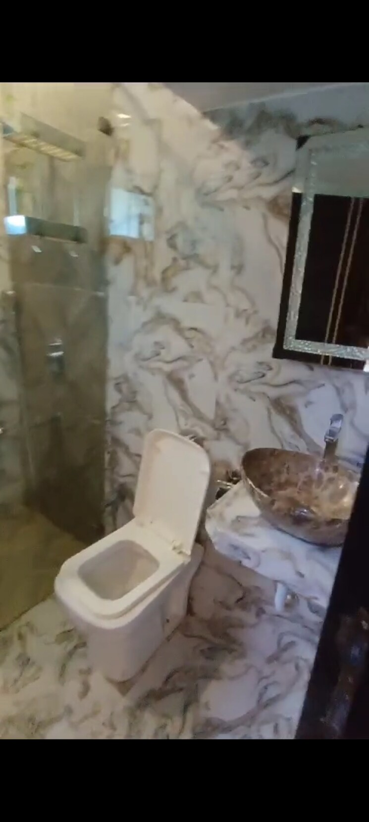 Bathroom, sweet-home-chs-bandra-west 2 Bedroom 900 Sq.Ft. Apartment In Bandra West Mumbai 8804113