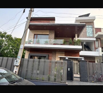 5 BHK Independent House – Exterior View View at Sector 79 - for Sale