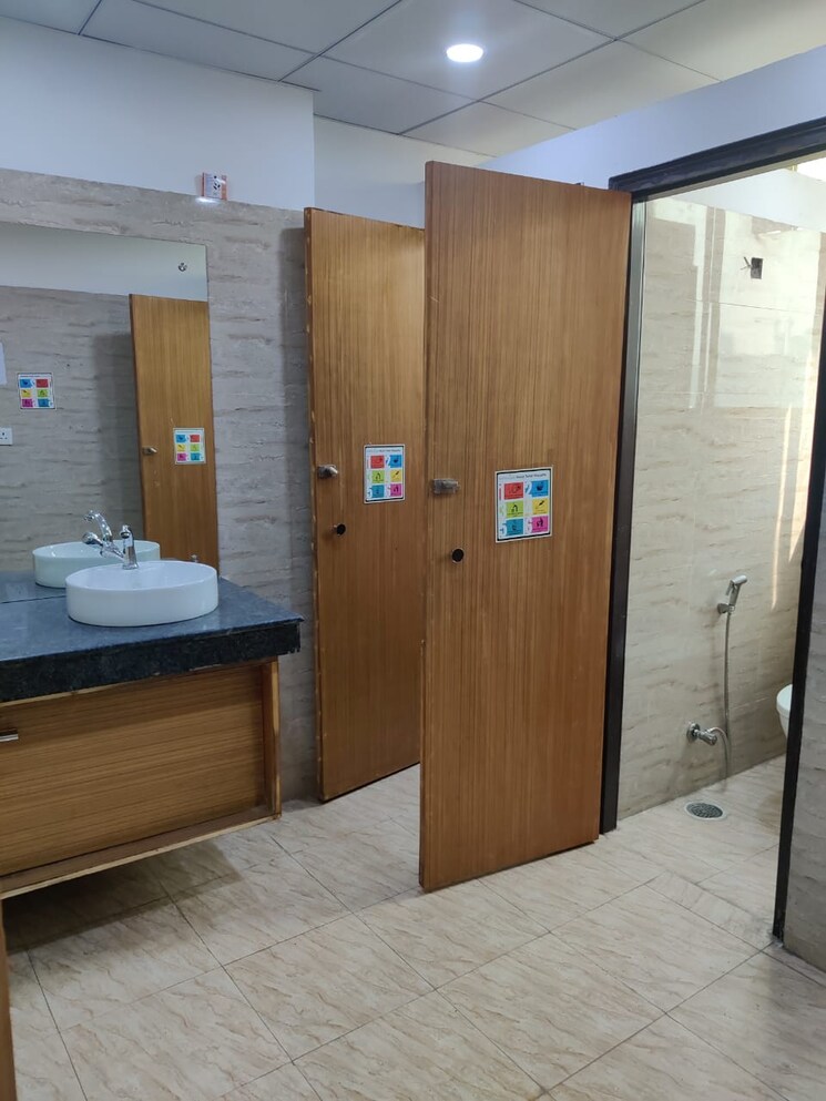 Floor Plan, sector 58 Commercial Office Space 1600 Sq.Ft. In Sector 58 Noida 8804137