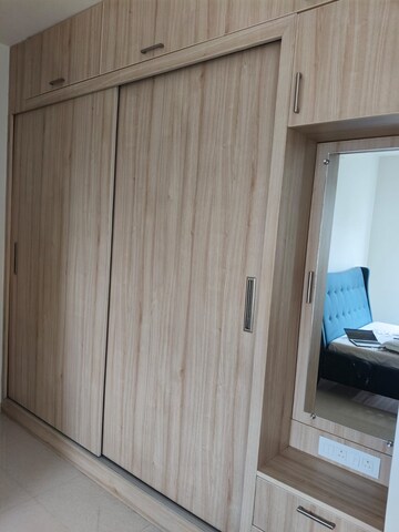 Room in 2 BHK Apartment at Hiranandani Queensgate, Bannerghatta – for Rent