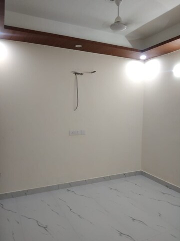 Room in 2 BHK Builder Floor at Malviya Nagar – for Rent