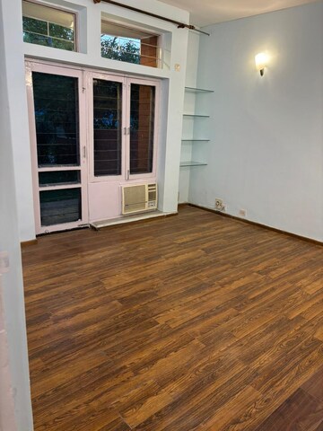 4 BHK Villa For Rent in Unitech Deerwood Chase, Nirvana Country