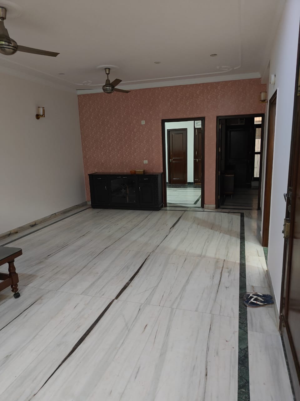 3.5 BHK + Servant Room 3800 Sq.Ft. Villa in Nirvana Country Birch Court