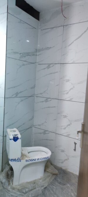 Bathroom in 3 BHK Builder Floor at BPTP Parkland, Sector 75 – for Sale