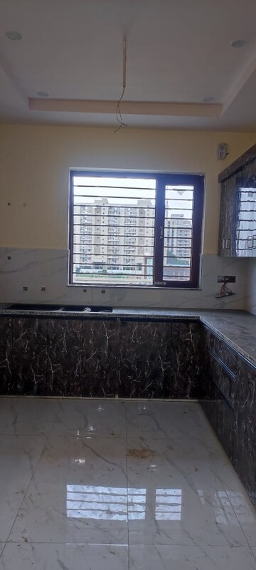Bedroom in 3 BHK Builder Floor at BPTP Parkland, Sector 75 – for Sale