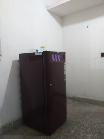Furnished Amenities in 2 BHK Builder Floor at Old Rajinder Nagar – for Rent