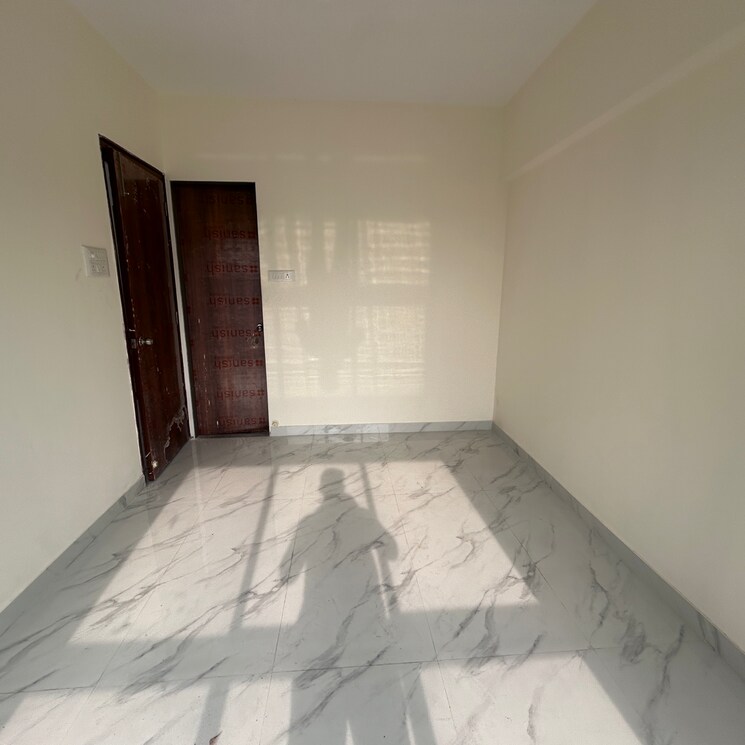 Room, borivali east 1 Bedroom 370 Sq.Ft. Apartment In Borivali East Mumbai 8804185