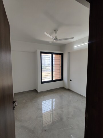 Room in 2 BHK Apartment at Unique Legacy Royale, Keshav Nagar – for Rent