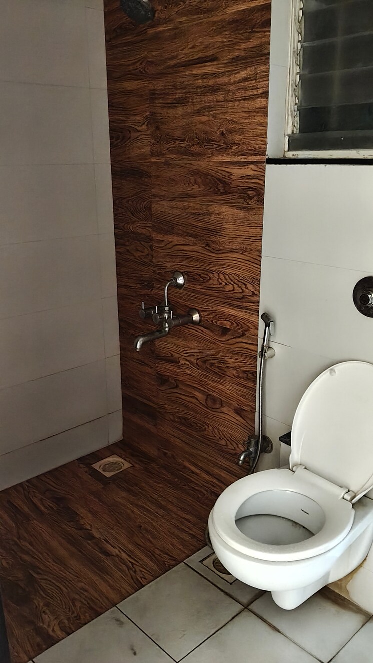 Bathroom, 33-keshavkunj 2 Bedroom 1031 Sq.Ft. Apartment In Mundhwa Pune 8804218