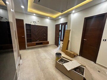 Bedroom in 4 BHK Apartment at Inderpuri – for Sale