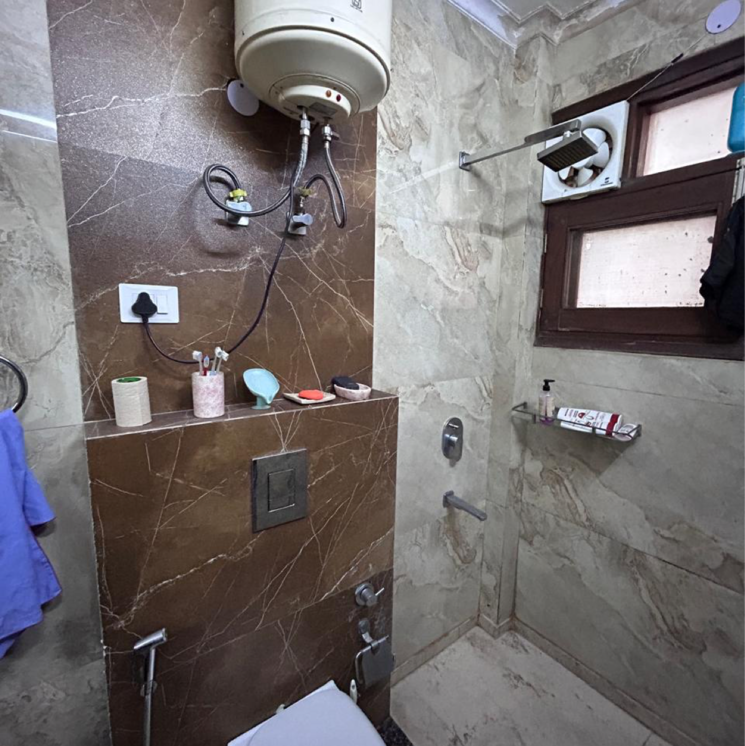 Bathroom, malviya nagar 2 Bedroom 1200 Sq.Ft. Builder Floor In Malviya Nagar Delhi 8804246