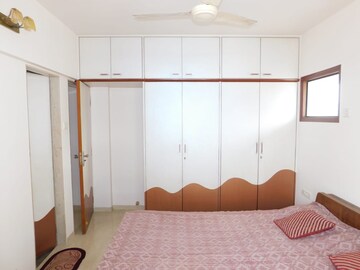 Bedroom in 3 BHK Apartment at Velentine Tower, Goregaon East – for Sale