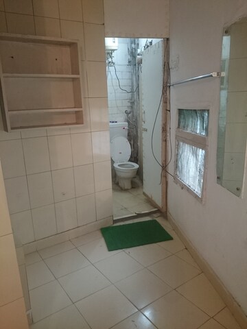 Kitchen in 1 BHK Builder Floor at Malviya Nagar – for Rent