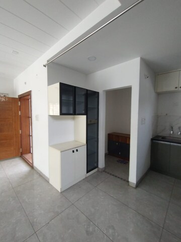 Room in 3 BHK Villa at Srinidhi Hill Park, Bachupally – for Rent