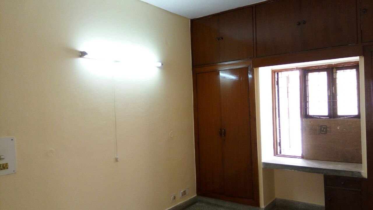 2 BHK Builder Floor For Rent in Malviya Nagar