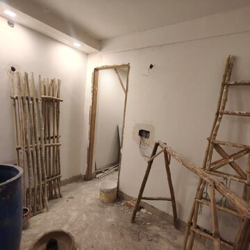 Staircase in 2 BHK Builder Floor at Malviya Nagar – for Rent