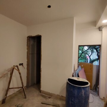 Living Room in 2 BHK Builder Floor at Malviya Nagar – for Rent