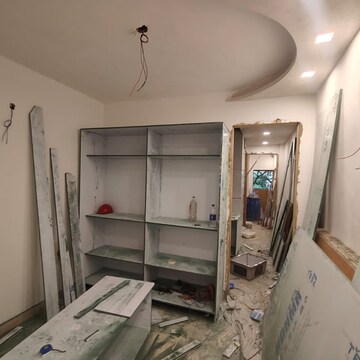Bathroom in 2 BHK Builder Floor at Malviya Nagar – for Rent