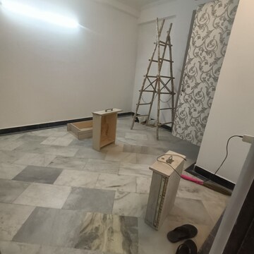 Room in 2 BHK Builder Floor at Malviya Nagar – for Rent