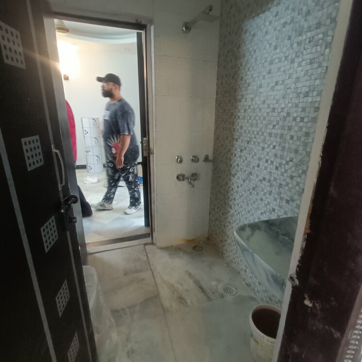 Bathroom, malviya nagar 2 Bedroom 900 Sq.Ft. Builder Floor In Malviya Nagar Delhi 8804320