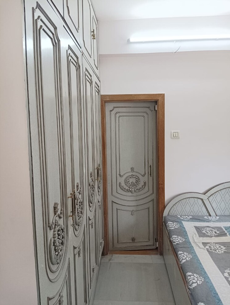 undefined, smruti-chs-vile-parle-east 2 Bedroom 640 Sq.Ft. Apartment In Vile Parle East Mumbai 8804322