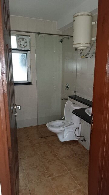 Bathroom in 3 BHK Builder Floor at Unitech Espace Nirvana Country, Sector 50 – for Rent