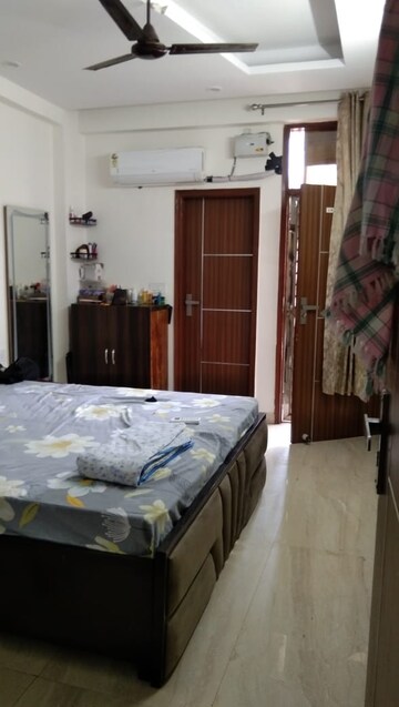 Bedroom in 3 BHK Apartment at Palam Vihar Residents Association, Palam Vihar – for Rent