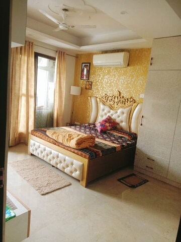 Living Room in 3 BHK Builder Floor at Sector 23 – for Rent