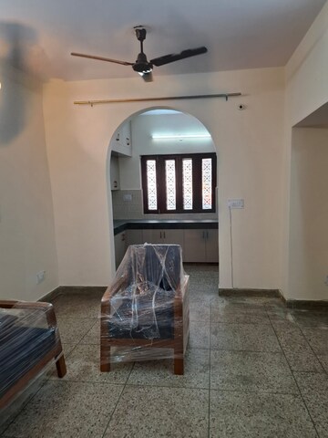 Living Room in 2 BHK Villa at Sector 55 – for Rent