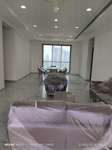 Living Room in 4 BHK Apartment at Kalpataru Horizon, Worli – for Sale