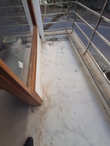 Balcony in 1 BHK Builder Floor at Sector 46 – for Rent