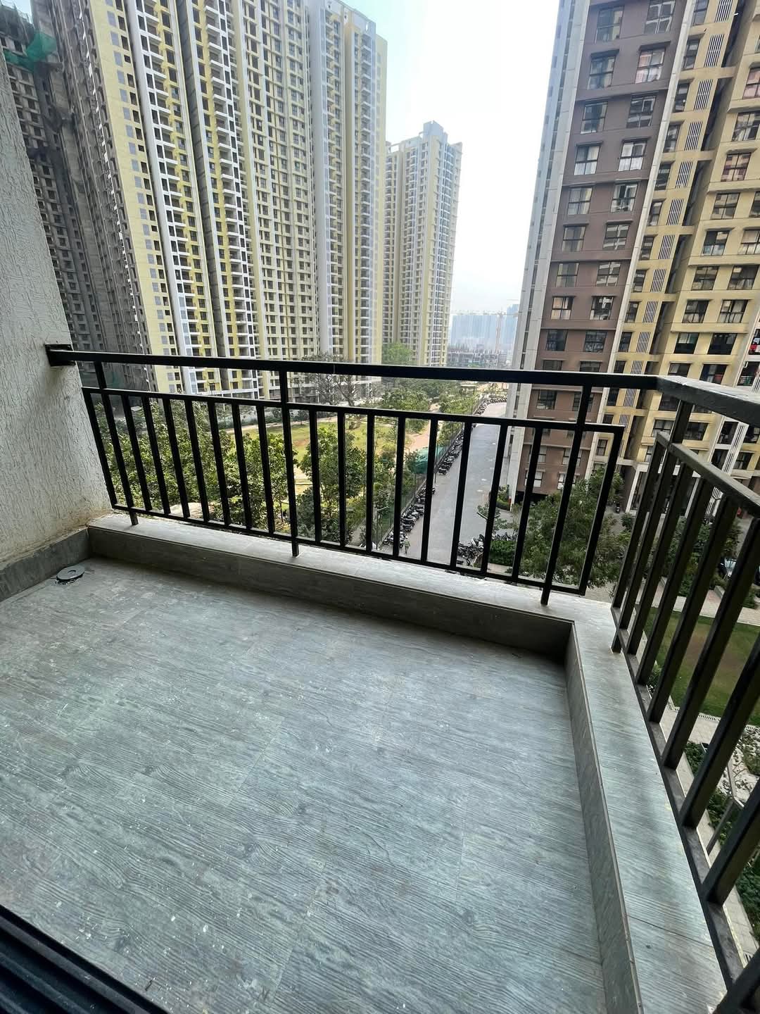 1 BHK Apartment For Sale in Runwal Gardens