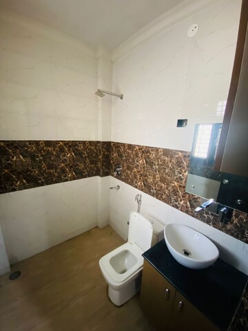 Master Bedroom in 3 BHK Builder Floor at Sector 31 – for Rent