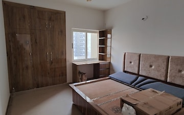 2 BHK Apartment For Rent in Nimbus Express Park View - II, Chi V Greater Noida