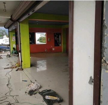  Shop For Rent in Araghar