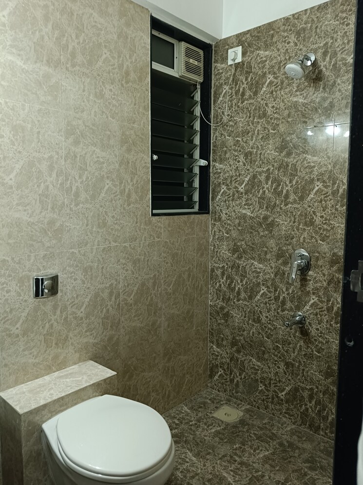 Bathroom, worli 1 Bedroom 500 Sq.Ft. Apartment In Worli Mumbai 8804476